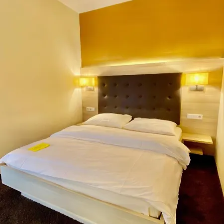 Hotel Bacchus