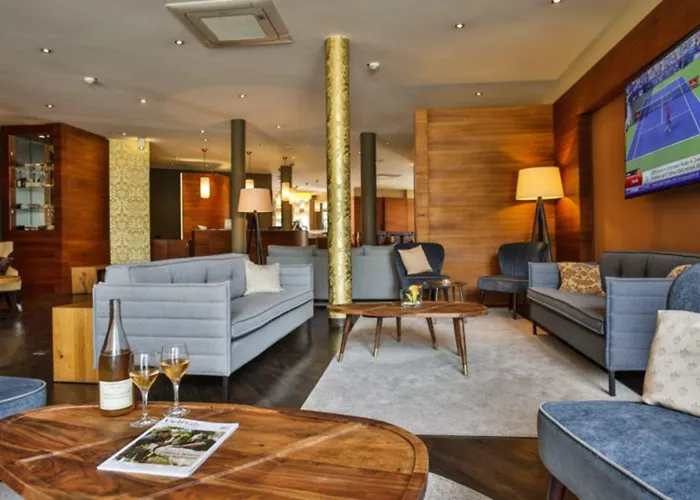 Ξενοδοχείο Bacchus 4*